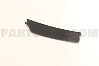 8330B291 Mitsubishi COVER,RR COMBINATION LAMP