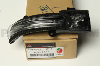 8351A068 LAMP ASSY,SIDE T/SIG,FR RH