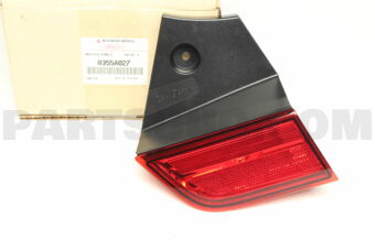 8355A027 REFLECTOR TAIL LAMP