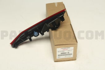 8355A114 REFLECTOR,TAIL LAMP