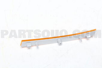 8355A119 REFLECTOR,FR SIDE MARKER,L