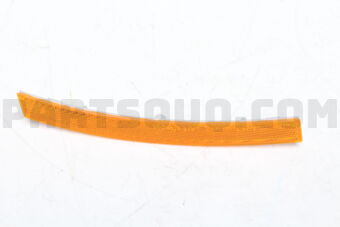 8355A119 REFLECTOR,FR SIDE MARKER,L