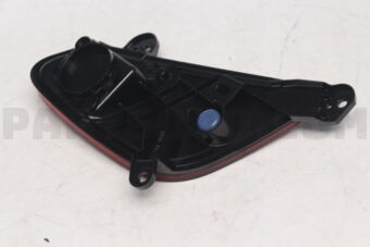 8355A137 Mitsubishi REFLECTOR,TAIL LAMP,LH