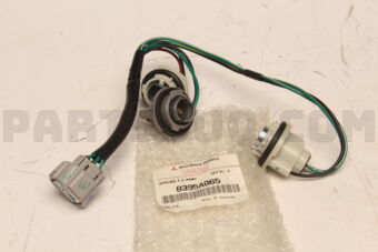 8395A065 SOCKET,TAIL LAMP