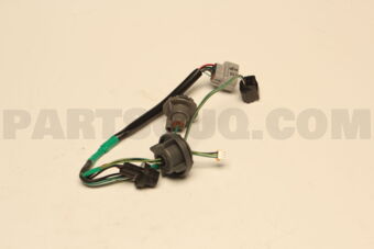 8395A075 SOCKET,TAIL LAMP