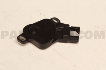 8617A636 SWITCH,A/T CASE INHI