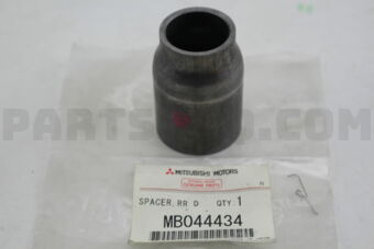 MB044434 SPACER,RR DIFF PINION BRG