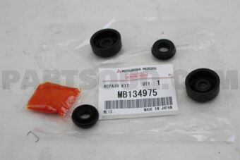 MB134975 CUP+BOOT KIT,RR BRAKE CYL