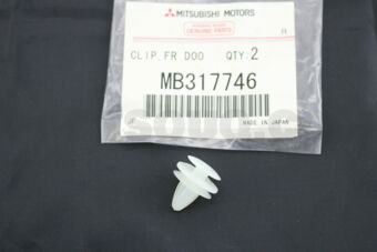 MB317746 CLIP,FR DOOR TRIM