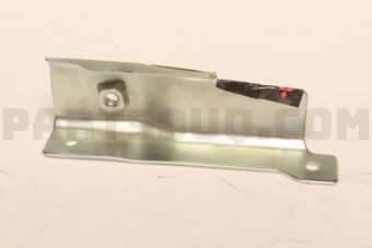 MB507977 BRACKET,FR BUMPER SI