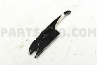MB513405 CATCH,RR BODY GATE,LH