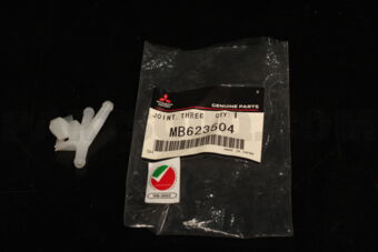 MB623504 TJOINT,W/SHLDWASHERTUBE