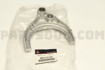MB919198 FORK,M/T GEARSHIFT O/D