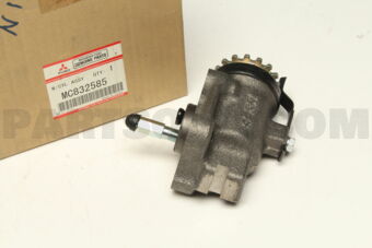 MC832585 CYLINDER ASSY,FR BRAKE