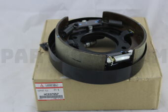 MC837657 PLATE & SHOE ASSY H