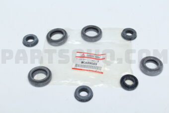 MC889569 CUP+BOOT KIT,RR BRAKE CYL