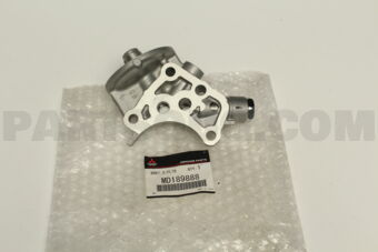 MD189888 BRACKET ASSY,OIL FILTER