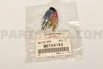 MD704162 SWITCH,T/F G/SHF 4WD LAMP
