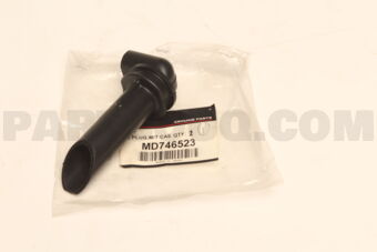 MD746523 PLUG,M/T CASE