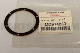 MD974233 Mitsubishi SPACERSET,A/TCTRDIFDRV