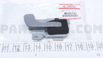 MK485143 HANDLE,RR DOOR INSIDE,RH