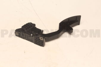 MK567902 PEDAL,ACCEL LHD