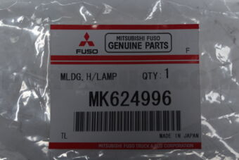 MK624996 MOULDING,HEADLAMP,RH