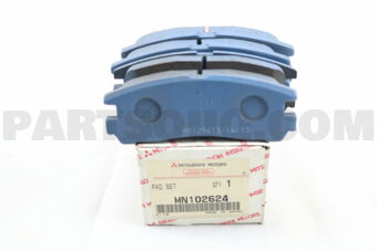 MN102624 PAD SET,RR BRAKE
