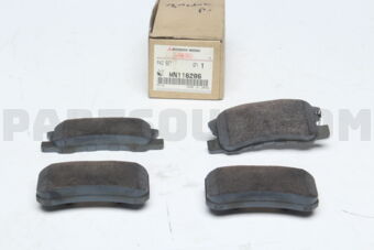 MN116286 PAD SET,RR BRAKE