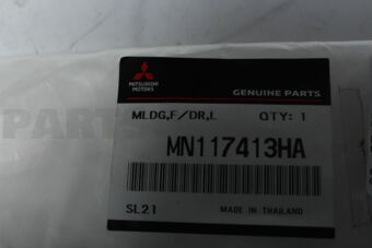 MN117413HA MLDG,FR DOOR PROTECT,LH
