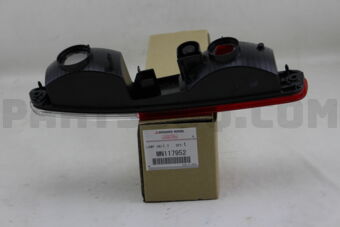 MN117952 LAMP UNIT,TAIL,RH