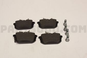 MN125772 Mitsubishi PAD SET,RR BRAKE