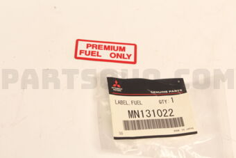 MN131022 LABELFUEL TANK
