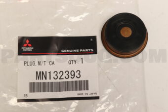 MN132393 PLUG,M/T CASE