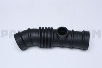 MN135030 DUCT,A/CLNR TO THROT BODY