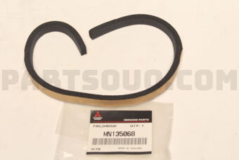 MN135068 PAD,RADIATORSHROUDMTG