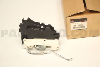 MN159936 LATCH,FR DOOR,RH