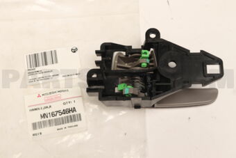 MN167546HA HANDLE,FR DOOR INSIDE,RH