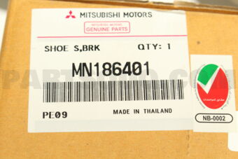 MN186401 SHOE SET,RR BRAKE