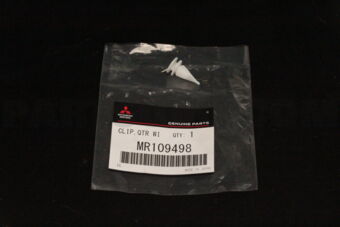 MR109498 CLIP,QTR WINDOW