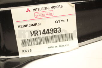 MR144903 REINF,FR BUMPER SIDE,RH