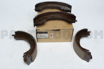 MR178826 SHOE SET,RR BRAKE