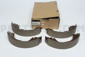 MR178826 SHOE SET,RR BRAKE