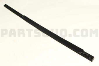 MR184663 MLDG,R/DR WDO BELT LINE