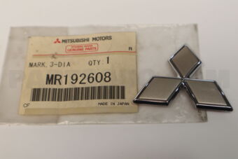 MR192608 Mitsubishi MARK,THREE-DIA