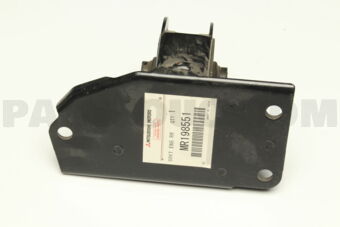 MR198551 BRKT,ENG RR ROLL STOPPER
