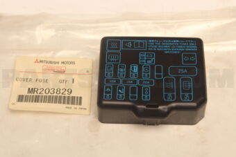 MR203829 Mitsubishi COVER,FUSE BOX