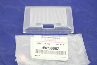 MR250667 LENS,CTR ROOM LAMP
