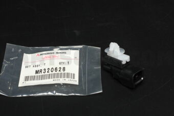 MR320628 SENSOR,A/C CONDENSER