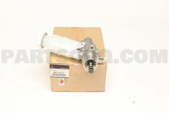 MR370247 CYLINDER ASSY,BRAKE MASTER